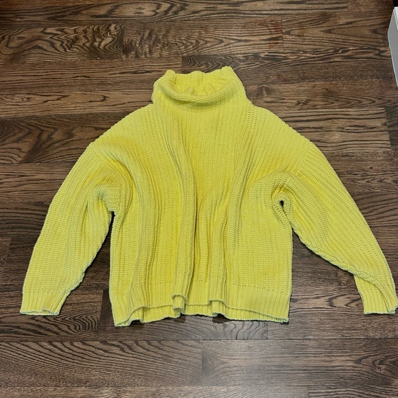 Free People Yellow Oversized Chunky Shaker Sweater - Picture 2 of 8